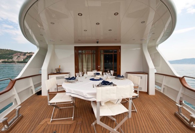 Outdoor dining area .jpg