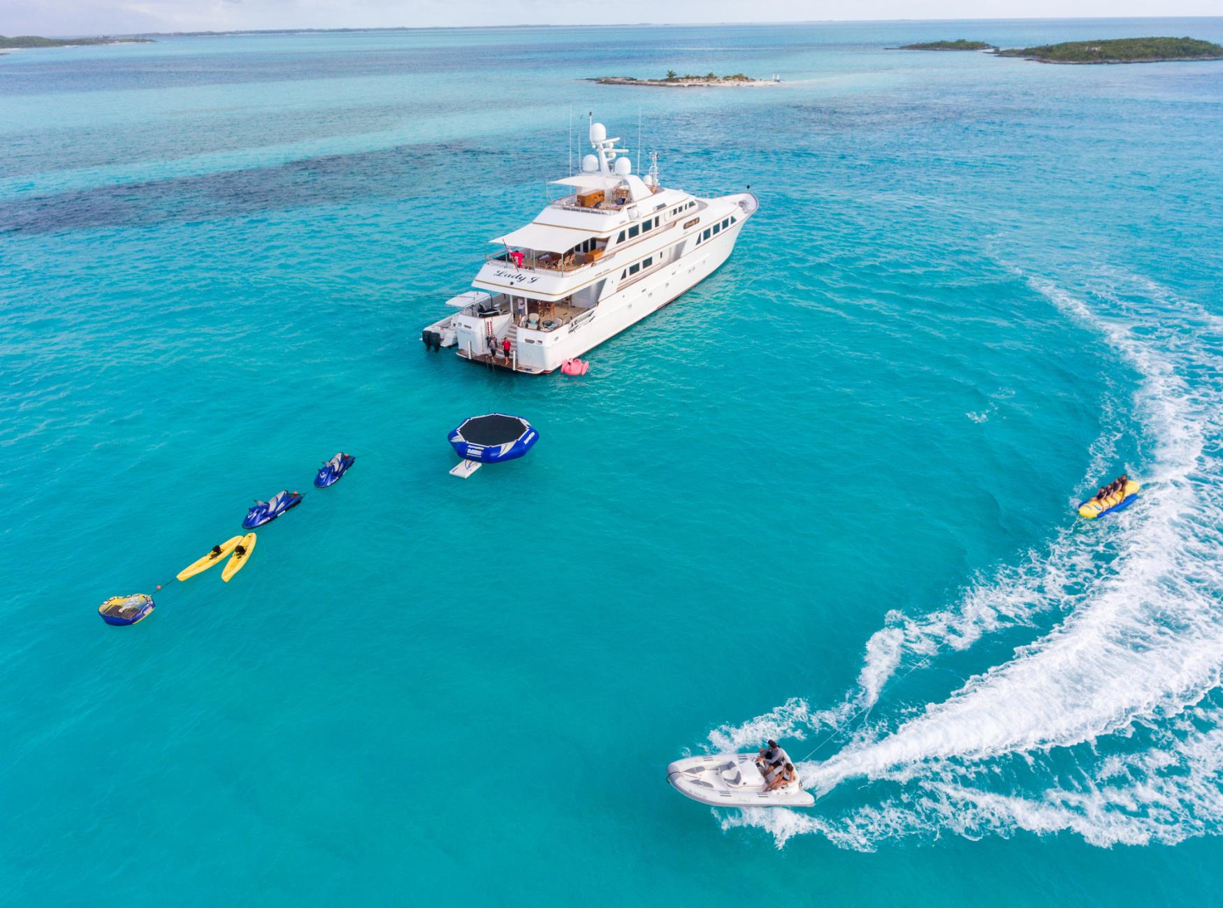 Palmer Johnson Motor Yacht LADY J - Main shot.jpg