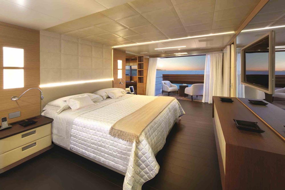Petrus II owner suite.jpg