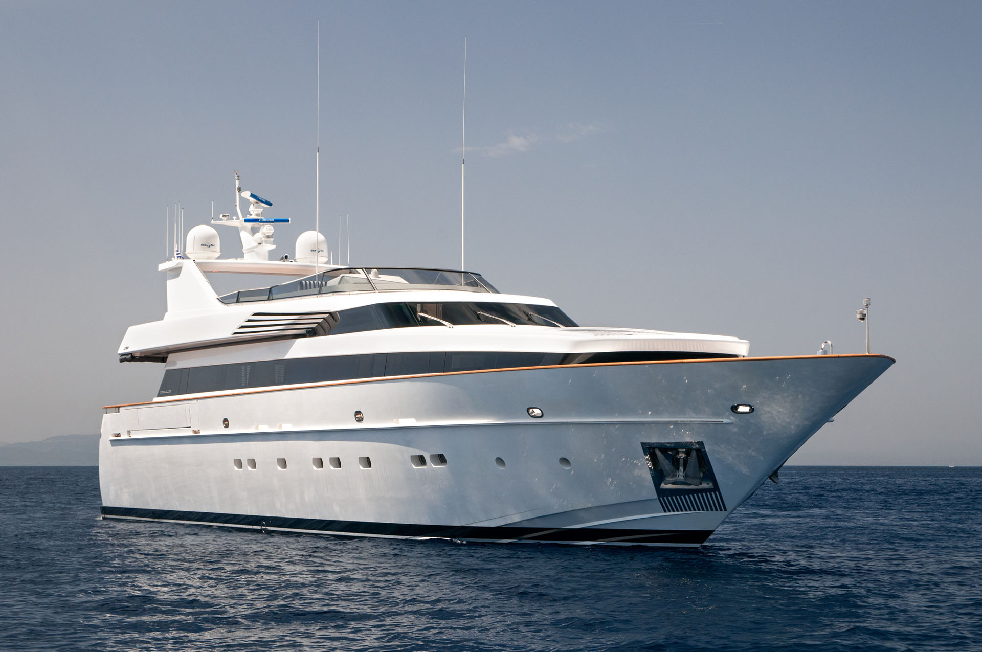 Regina K yacht.jpg