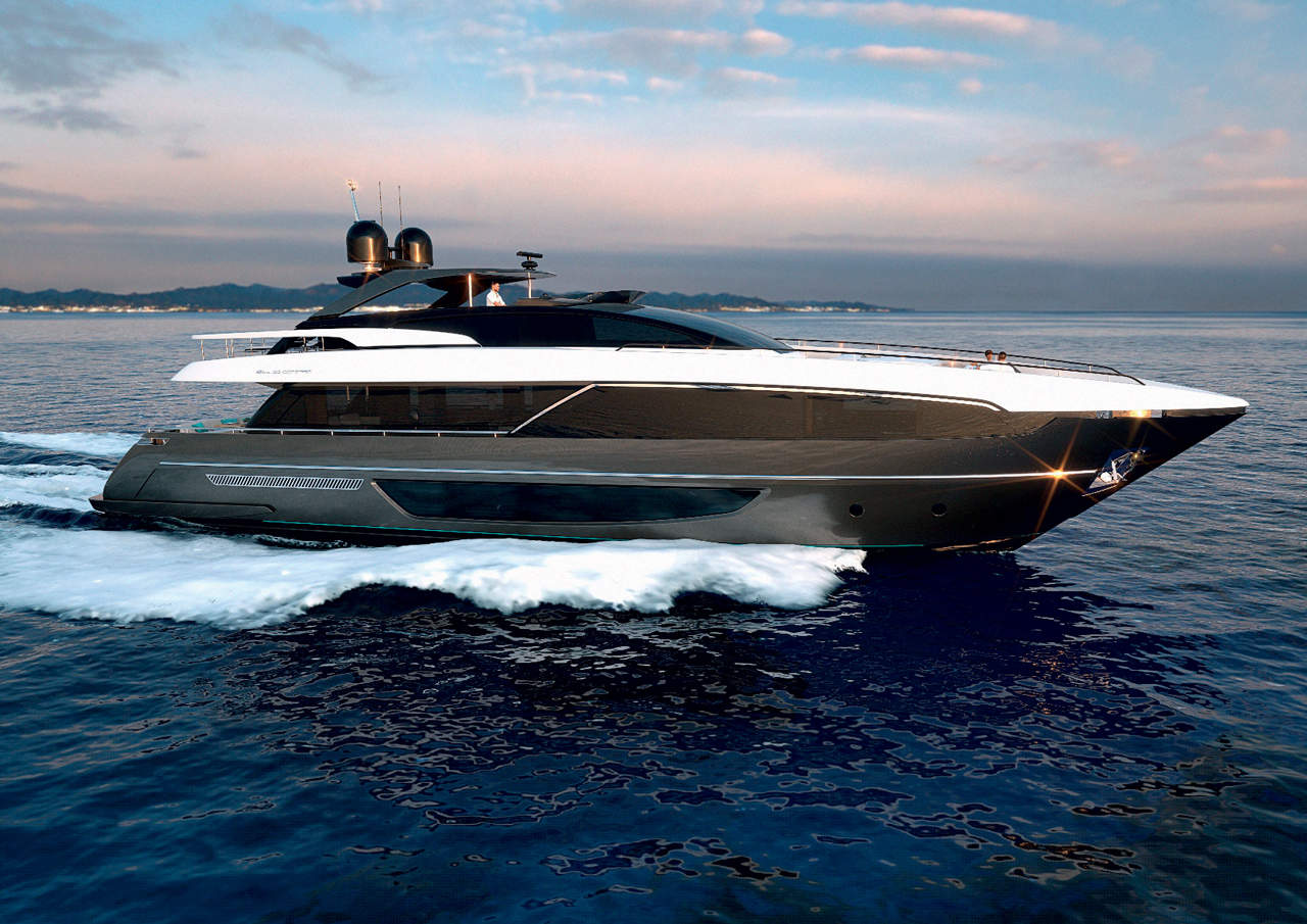 Riva Corsaro yacht RUZARIJA.jpg