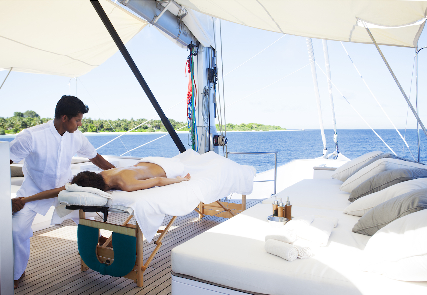 SIA Sundeck .jpg