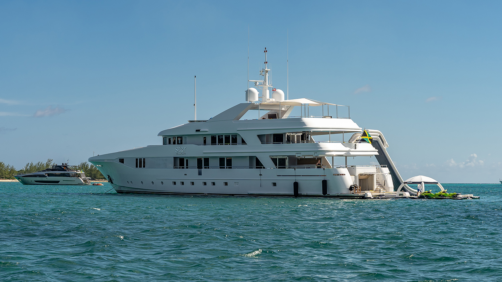 STAR DIAMOND yacht with water toys our.jpg