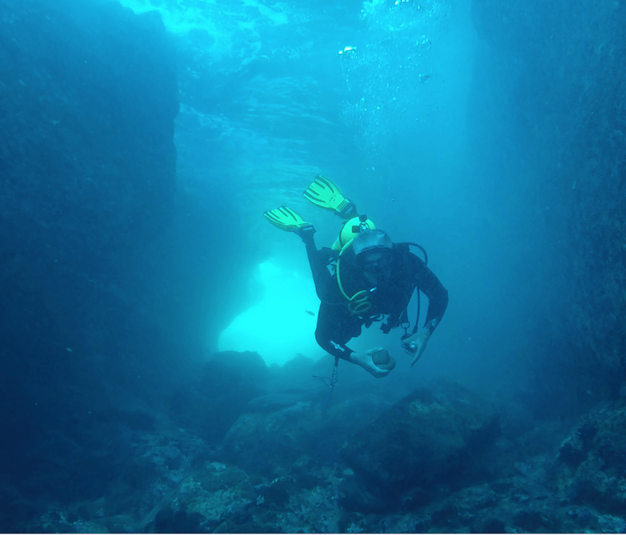 Scuba diving 00007.png