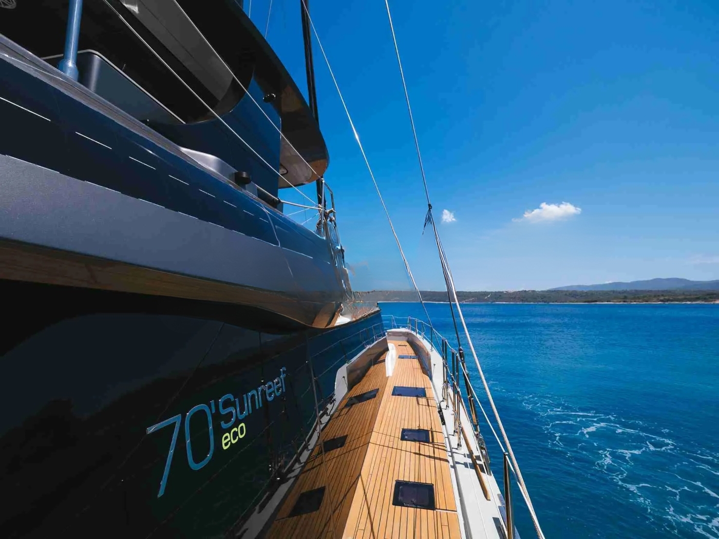 Sidedeck With Sea Vews .jpg