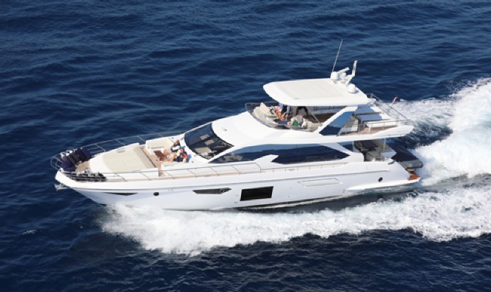 Sistership to yacht VABOSA.jpg