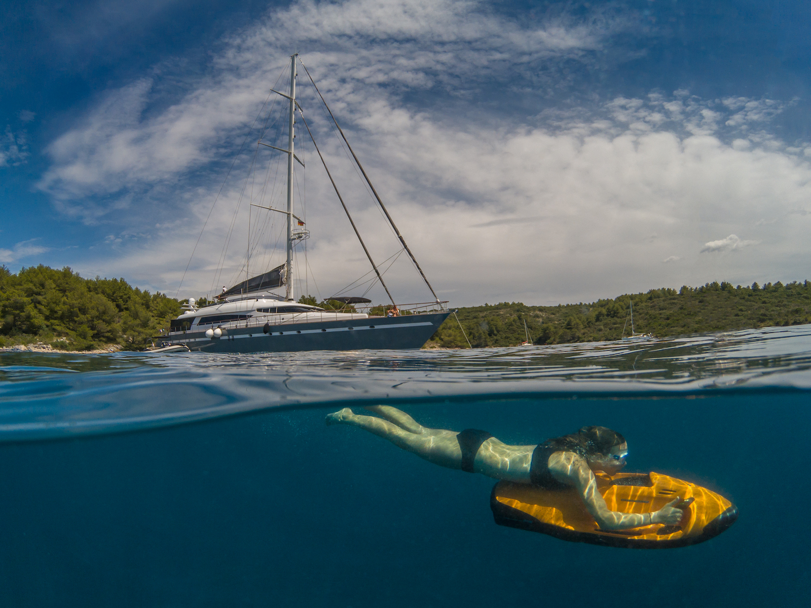 Sun Limi underwater.jpg