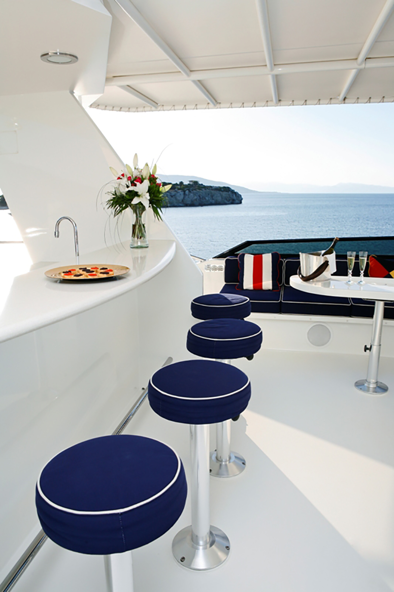 Sun-Deck-Bar.jpg
