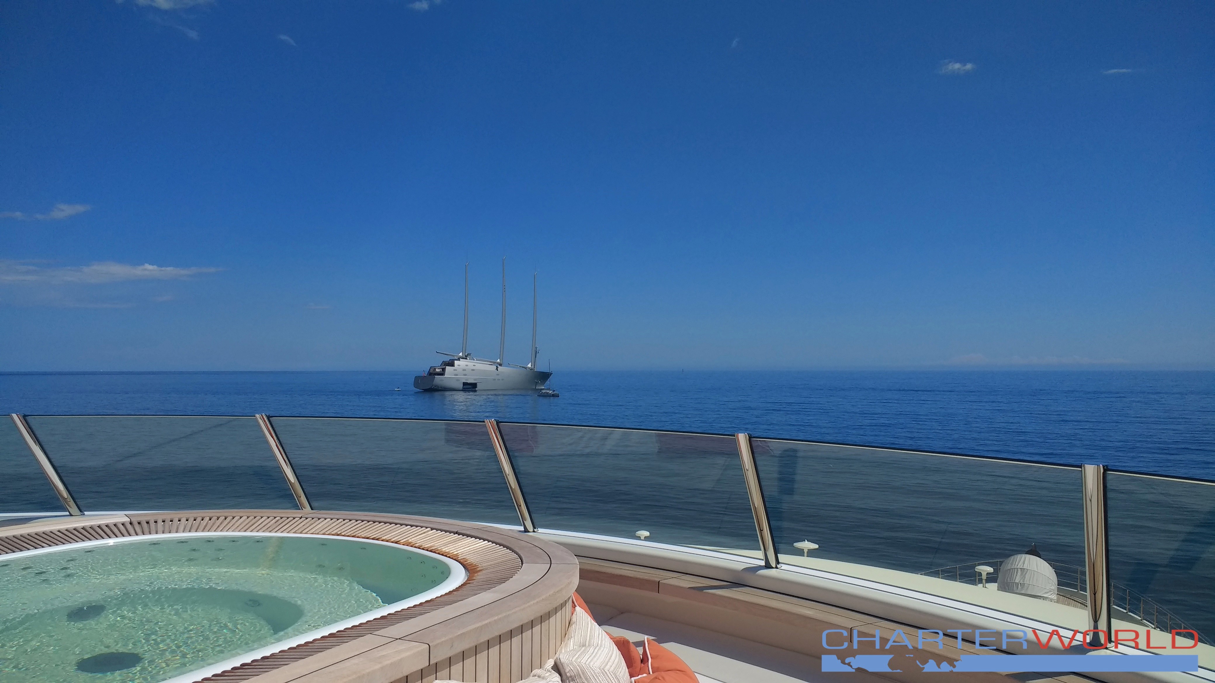 Sundeck (2).jpg