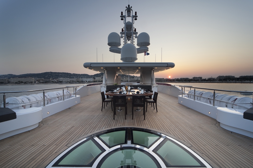 Sundeck 00002.jpg