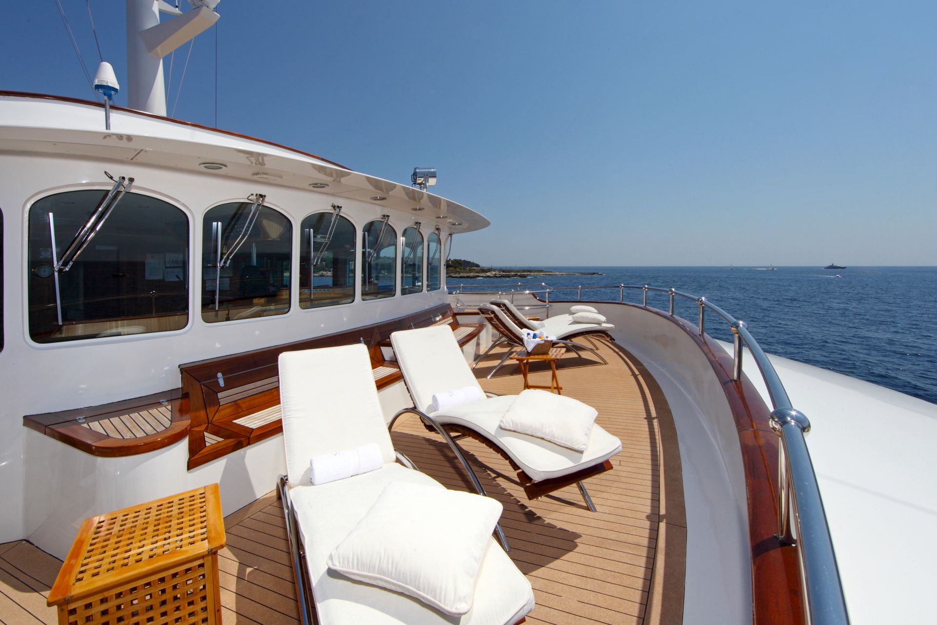Sundeck 00003.jpg