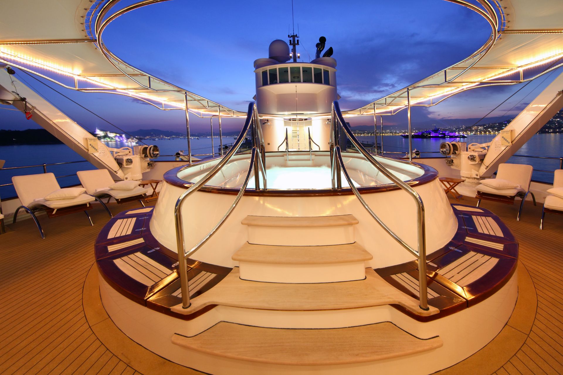 Sundeck 00004.jpg