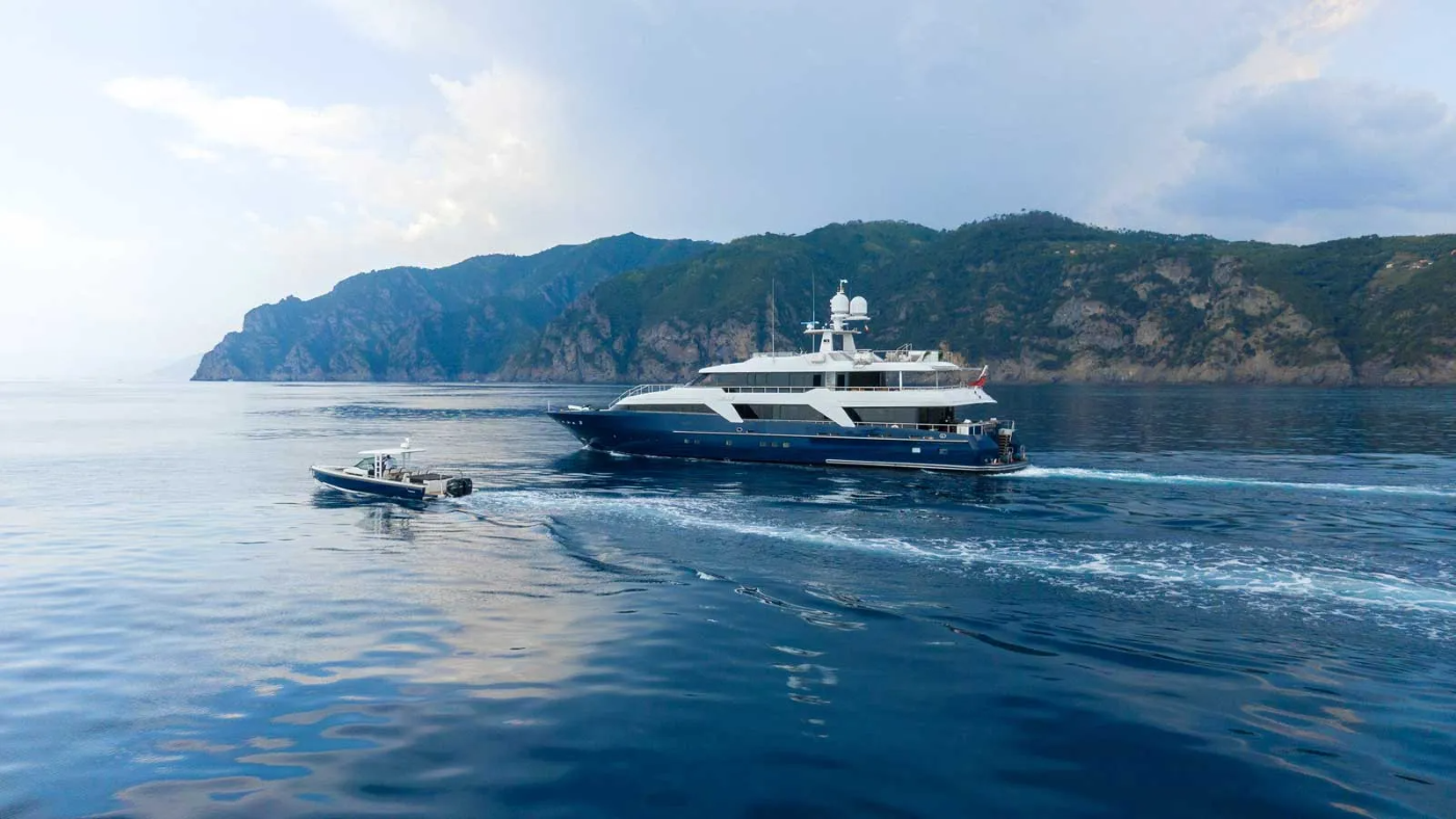 Superyacht 44M CUSTOM SUPERYACHT.png