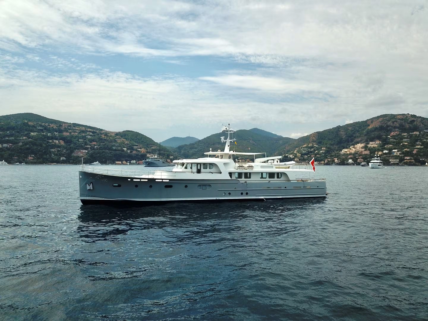 Superyacht ABELY.jpg