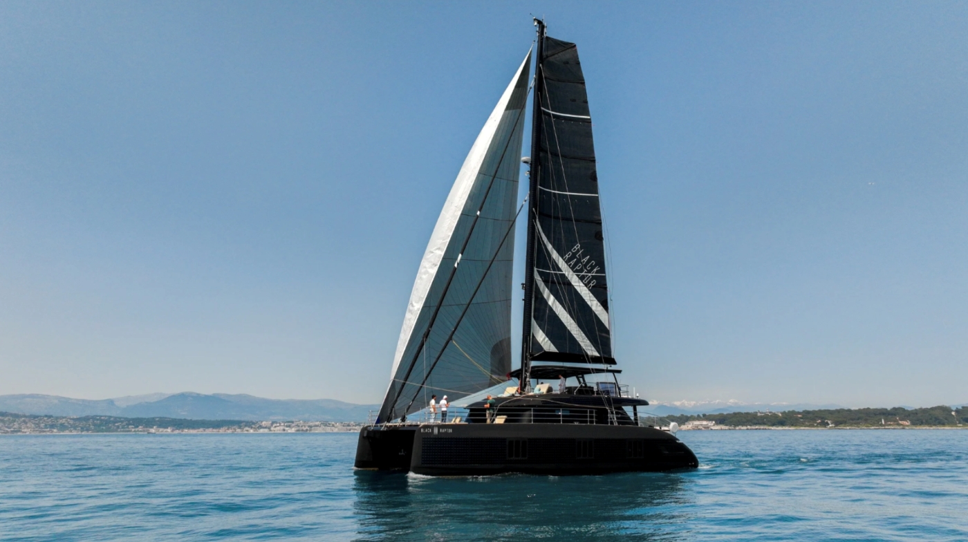 Superyacht BLACK RAPTOR.jpg