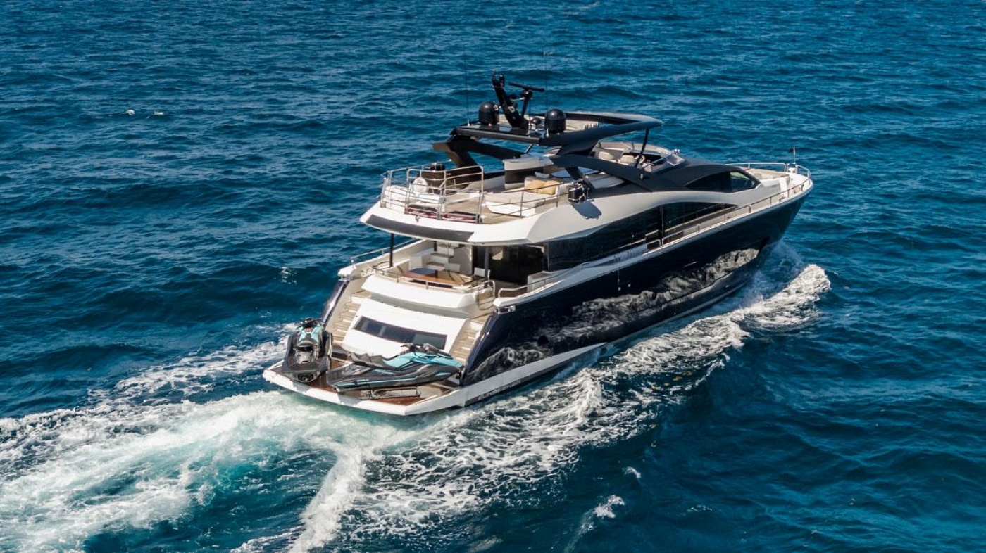 Superyacht GOLDEN OURS.jpg