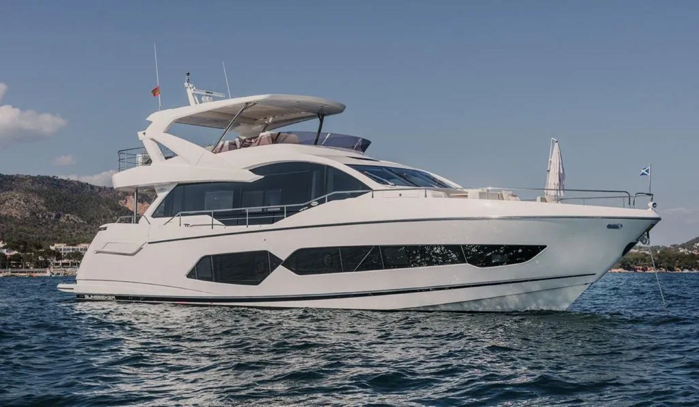 Superyacht LADY M.jpg