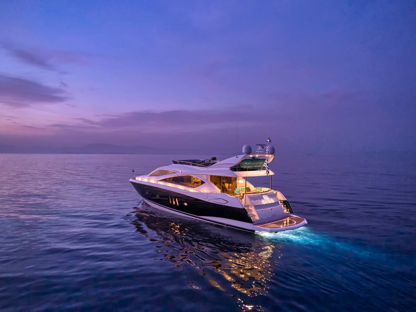 Superyacht M FIVE.jpg
