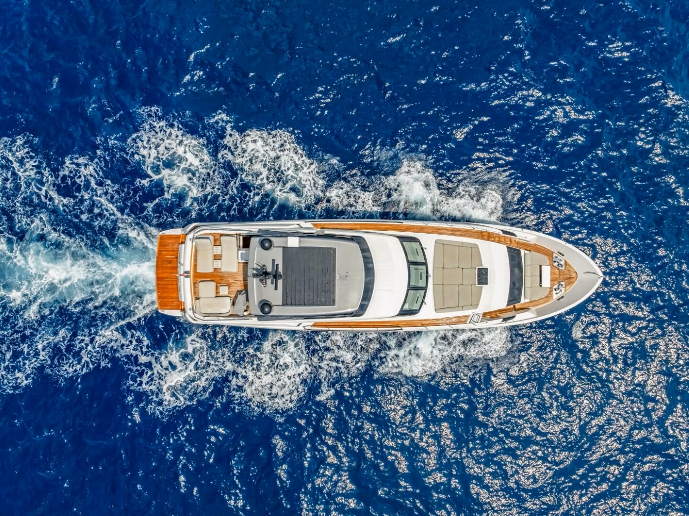 Superyacht NOTYNOG.jpg