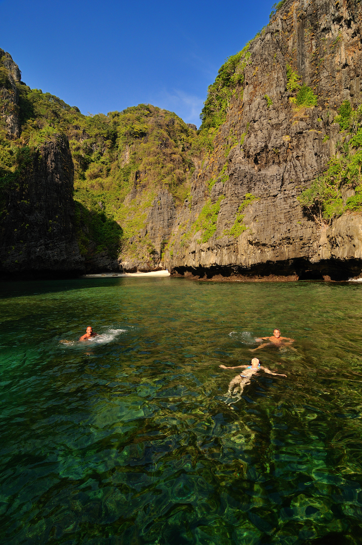 Swimming 00002.jpg