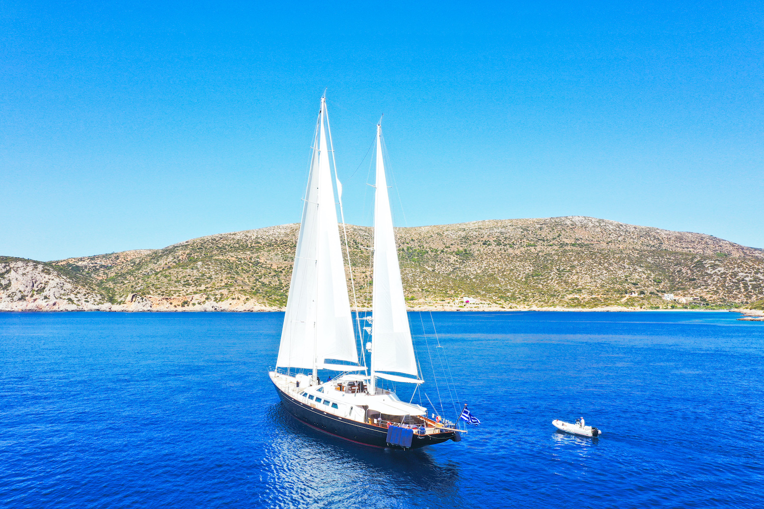TAMARITA sailing yacht.jpg