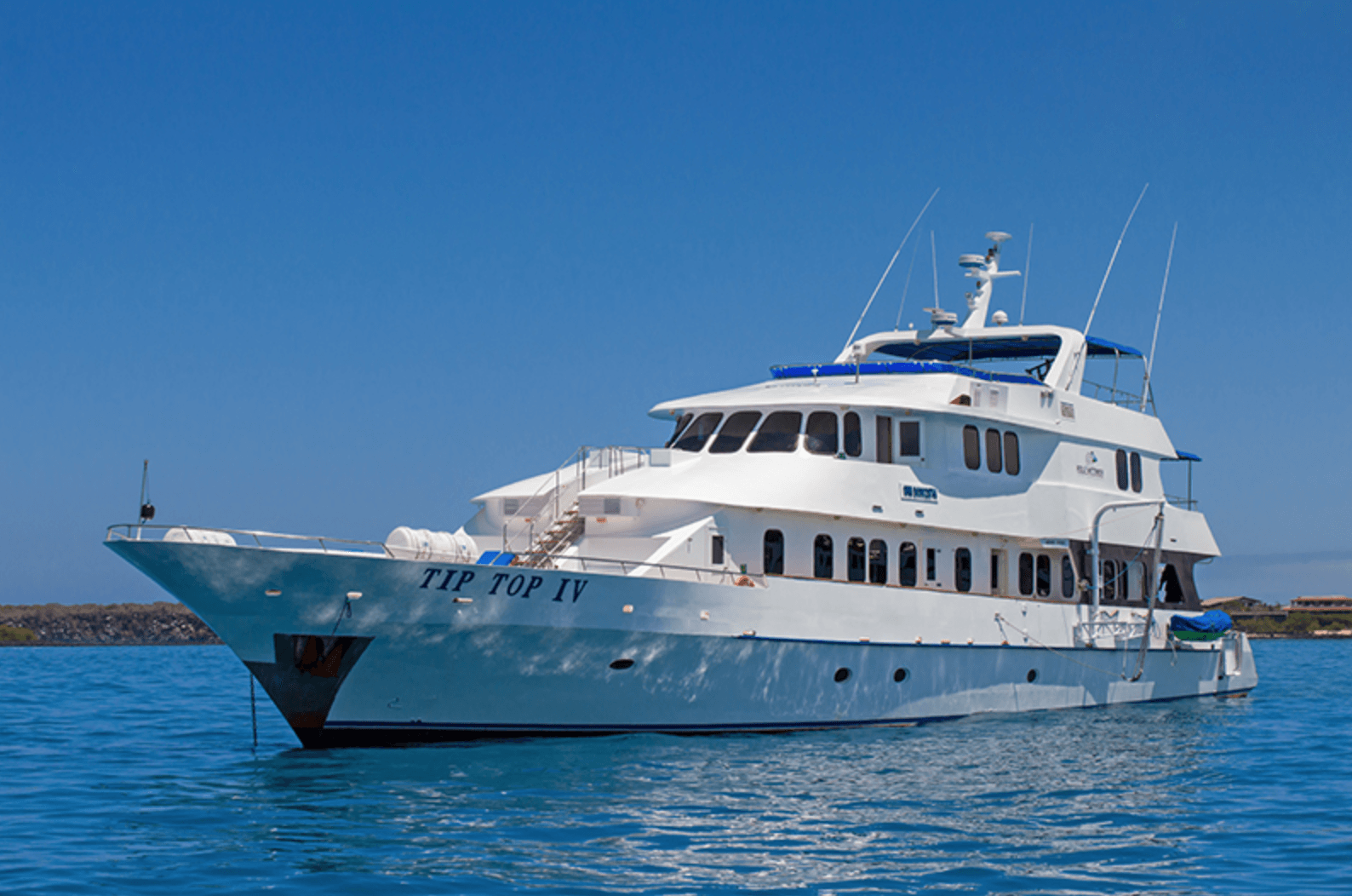 TIP TOP IV motor yacht.png