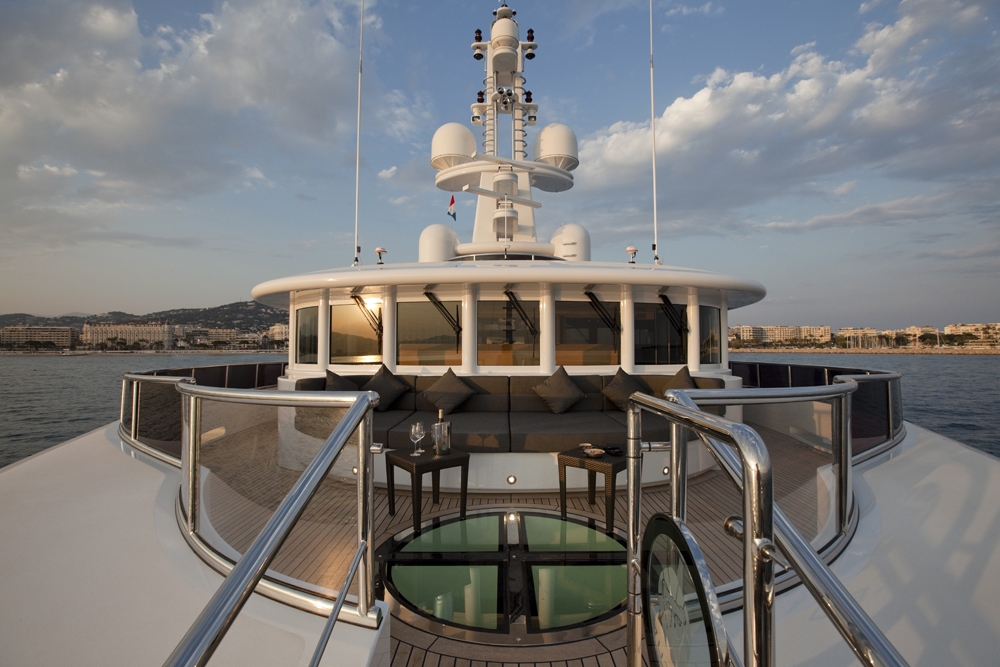 Top deck 00002.jpg