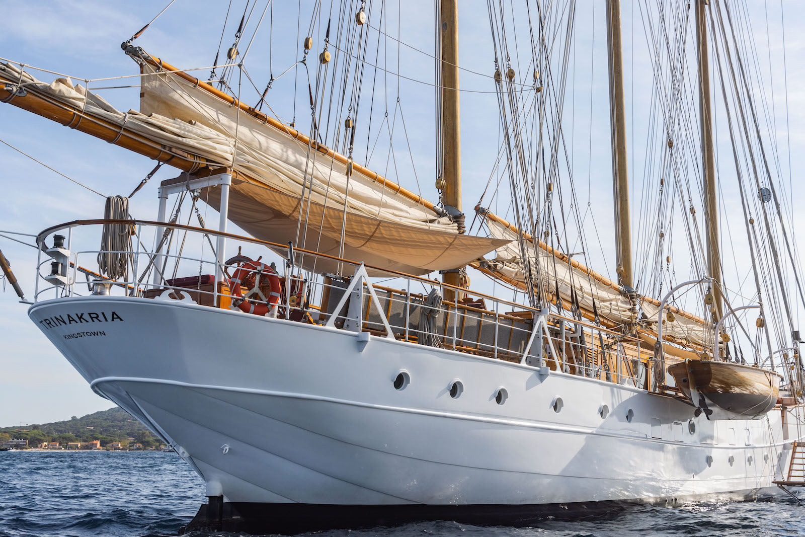 Trinakria aft view.jpg