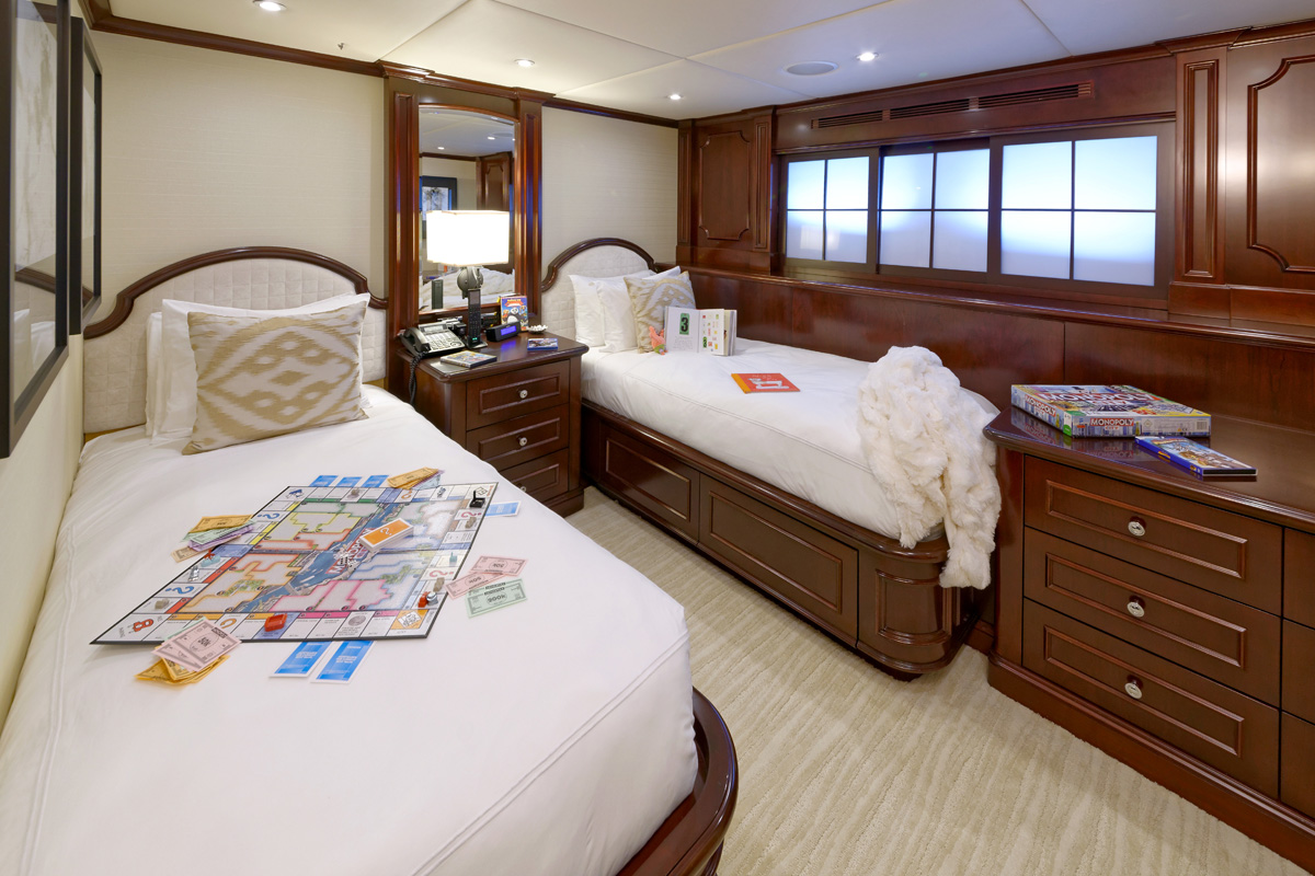Twin cabin 3.jpg