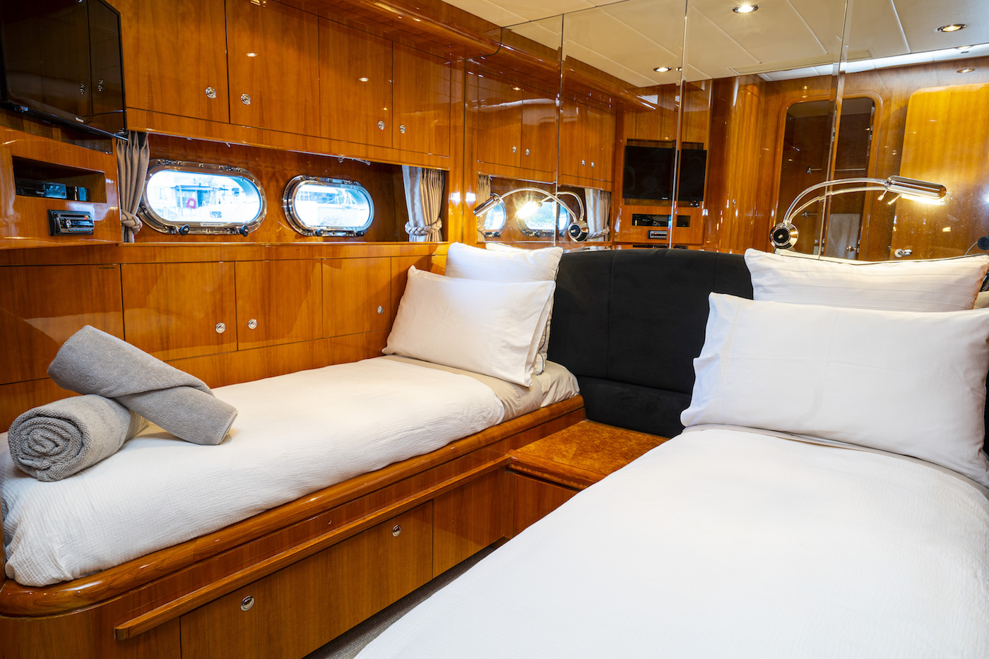 Twin cabin.   .jpg