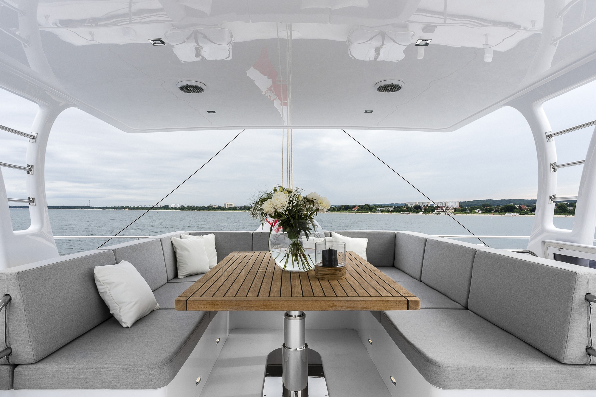 Upper deck dining table.jpg