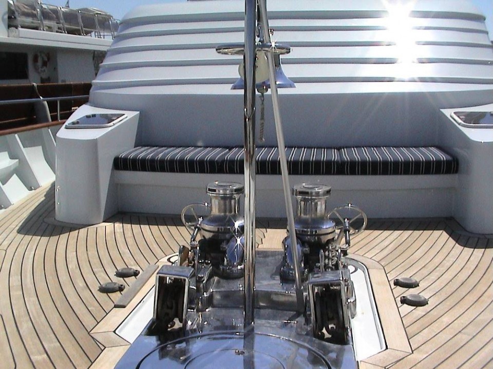 VIKING LEGACY foredeck.jpg