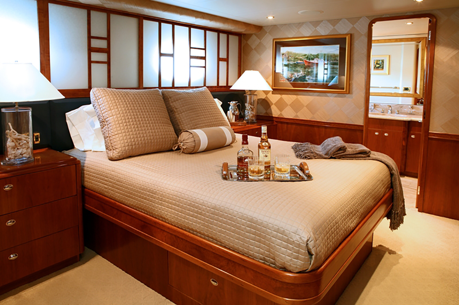 VIP-Cabin.jpg