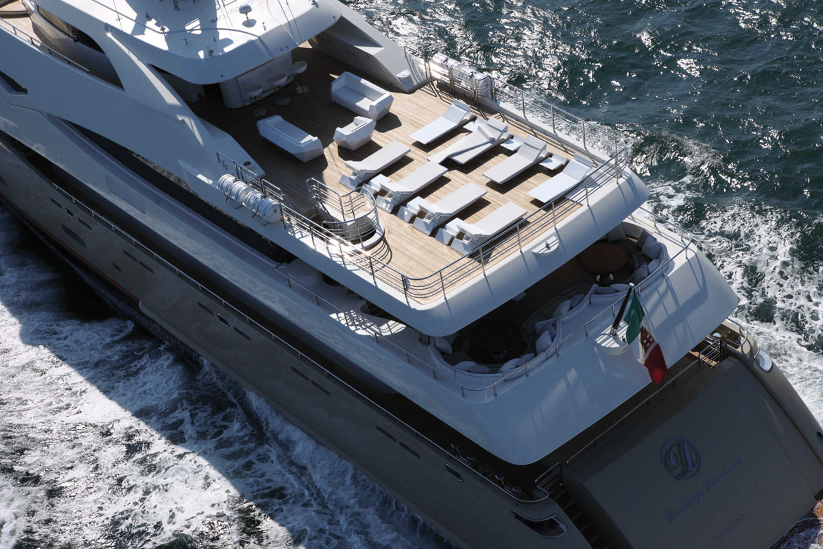 View from above at the aft decks.jpg