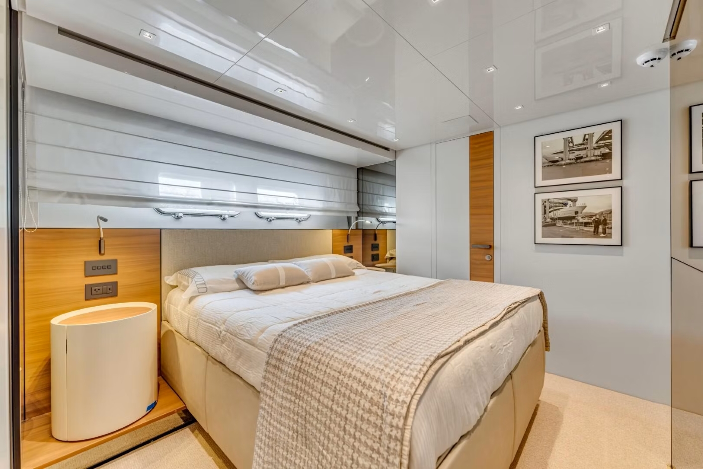 Vip Cabin 02.jpg