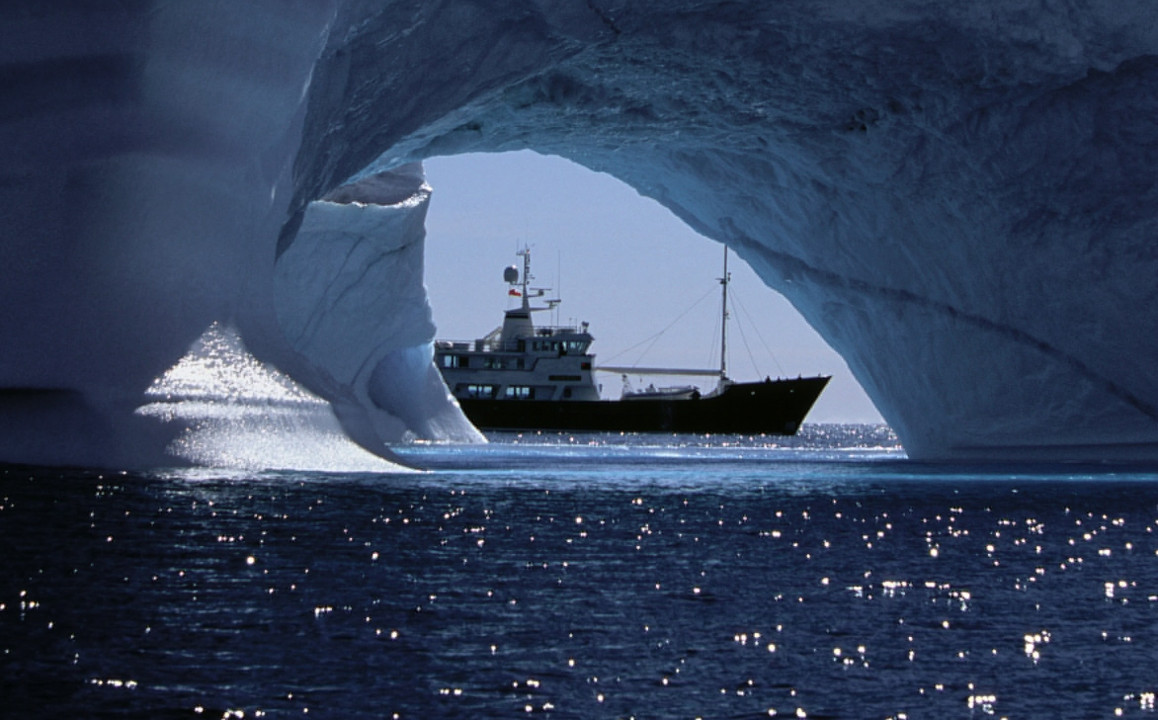 Vripack-pioneer-by Palmer Johnson - Arctic discovery.jpg