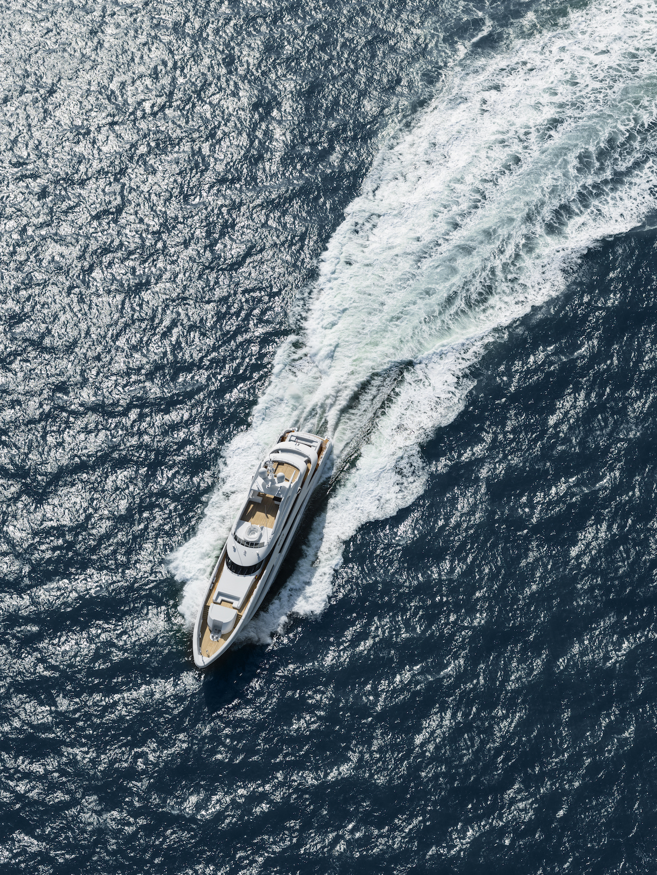 WHITE on sea trials motor yacht WHITE on sea trials in the North Sea - Photos by Dick Holthuis.jpg