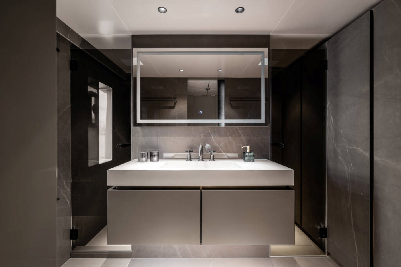 Washroom.jpg
