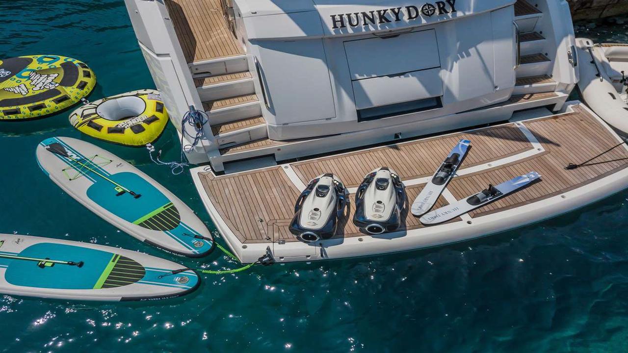 Water toys 1.jpg