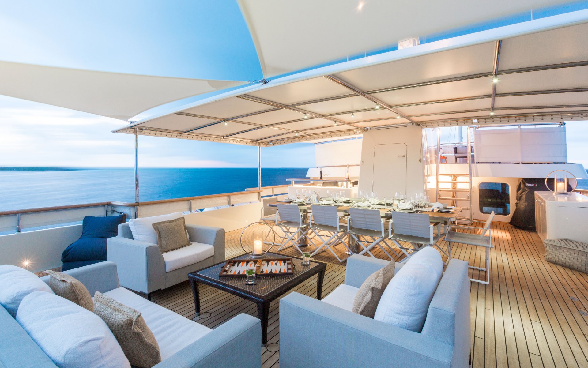 Yacht PIONEER by Palmer Johnson - Sundeck.jpg