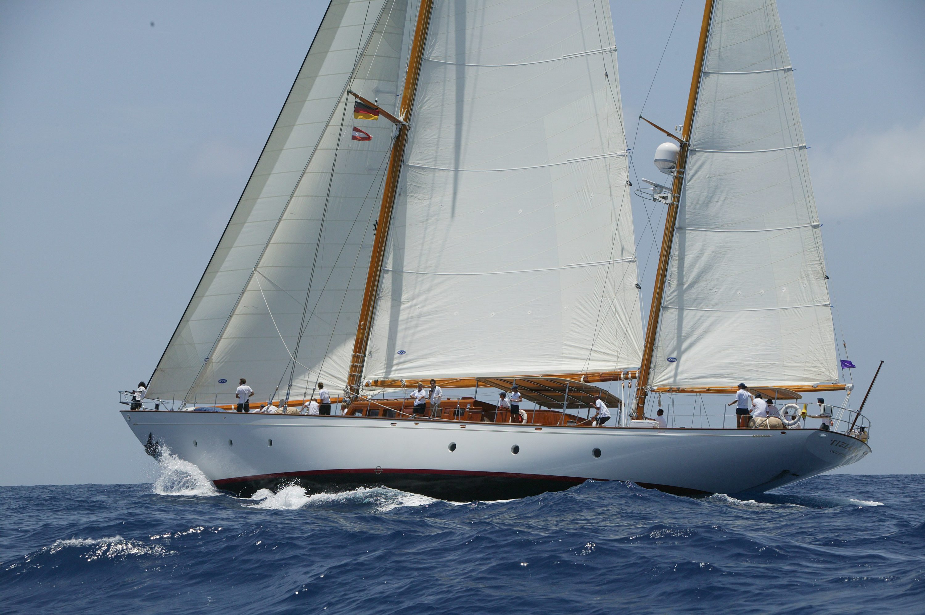 Yacht TIZIANA by Abeking & Rasmussen & Sparkman & Stephens - Sailing 2.jpg