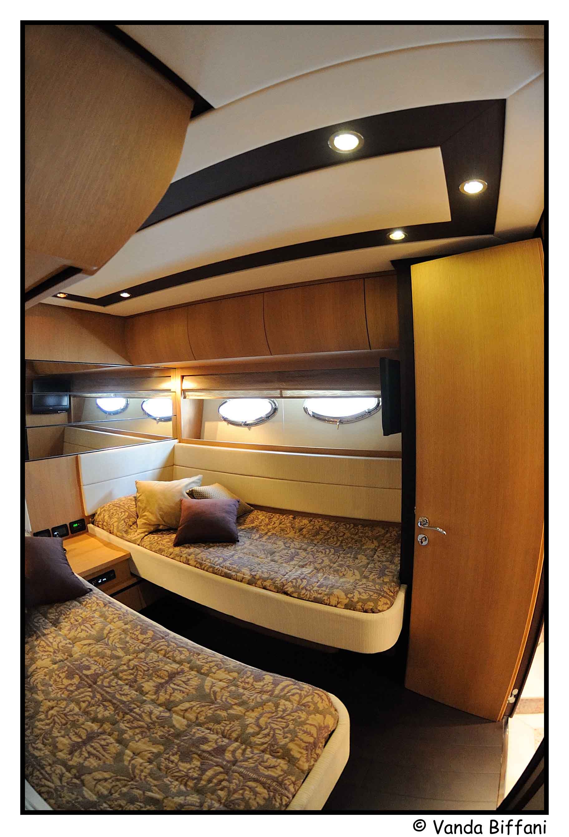 Yacht-1287-16.jpg