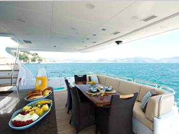 Yacht-1507-1.jpg