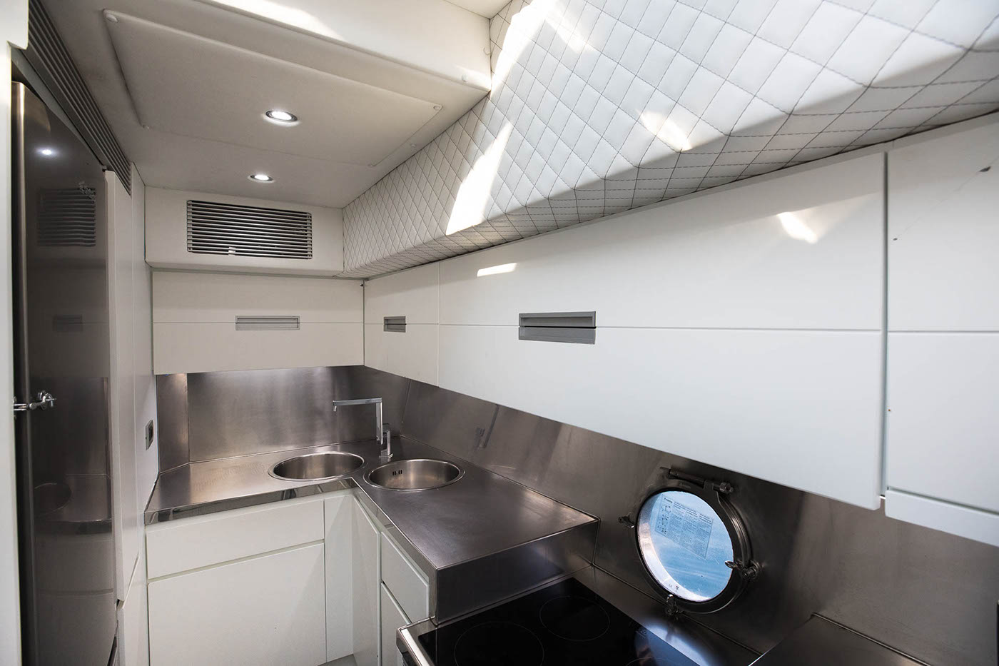 ZEUS Interior - Galley.jpg