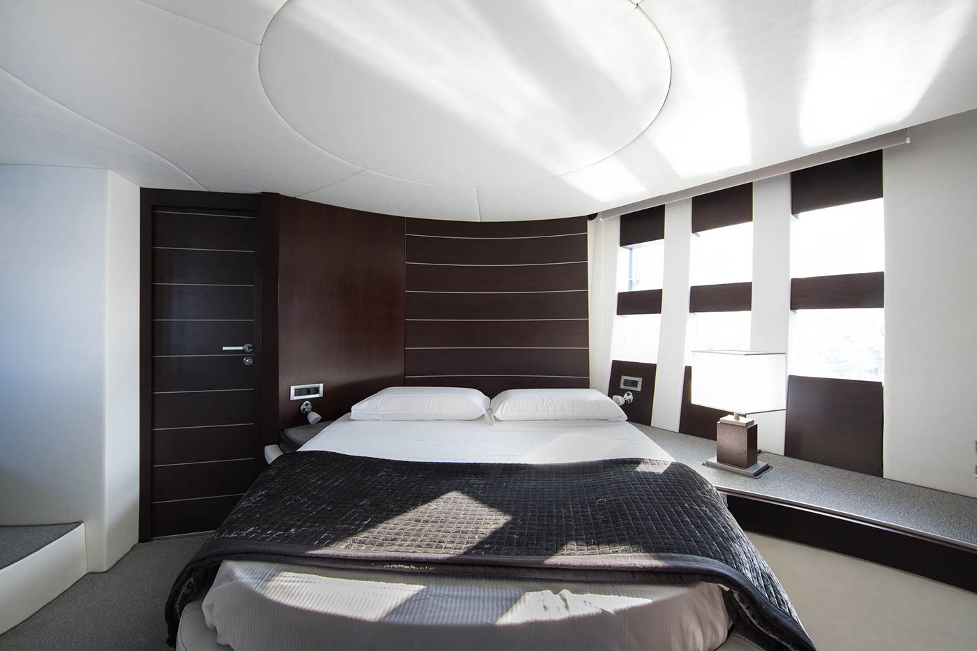 ZEUS Interior - Master cabin 1.jpg