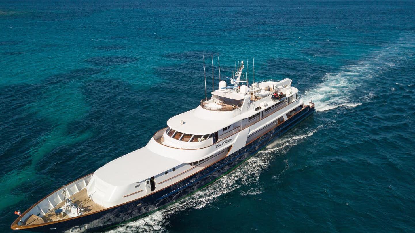 a ship in the water aboard WIND OF FORTUNE_y.jpg