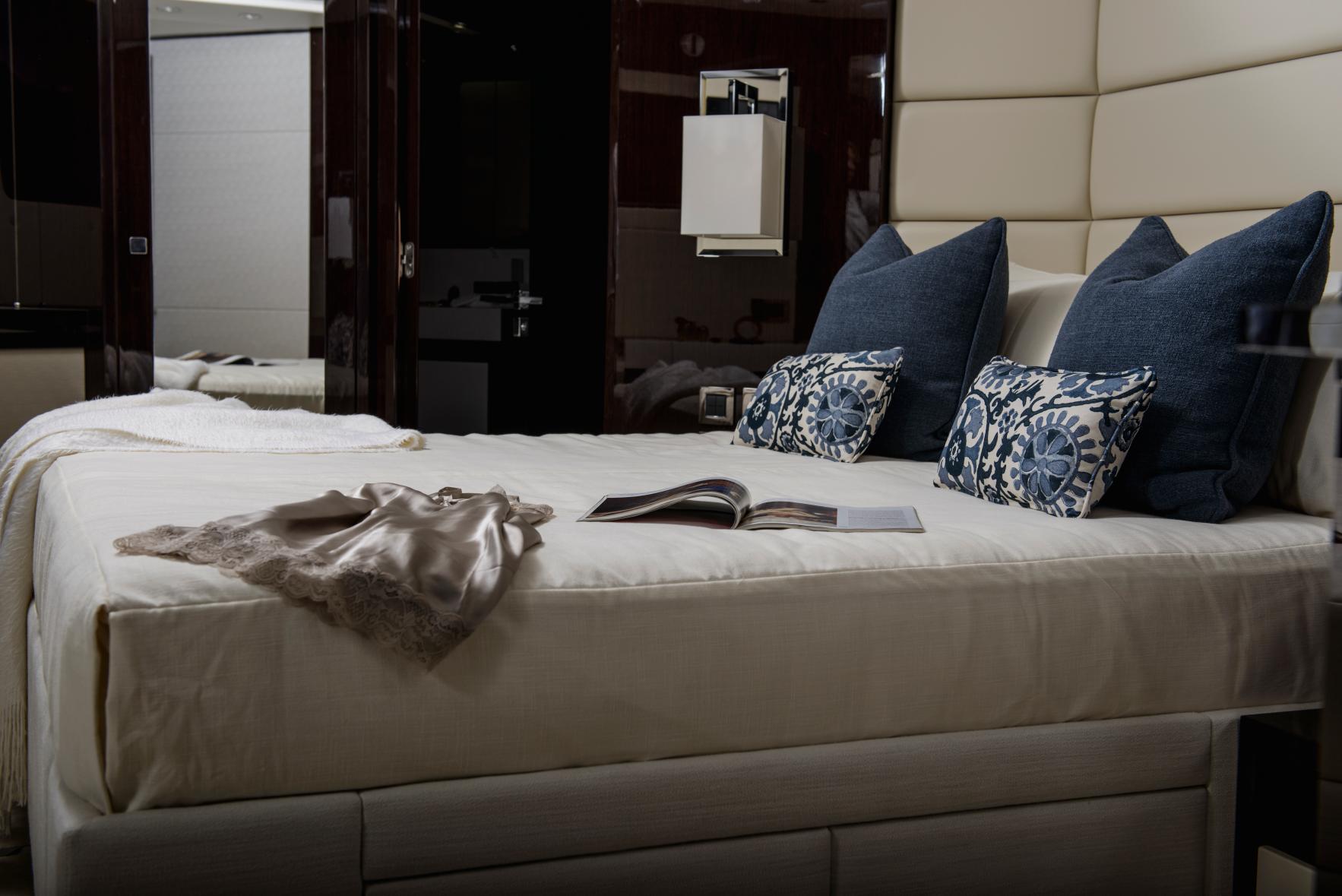 accommodation double suite .jpg