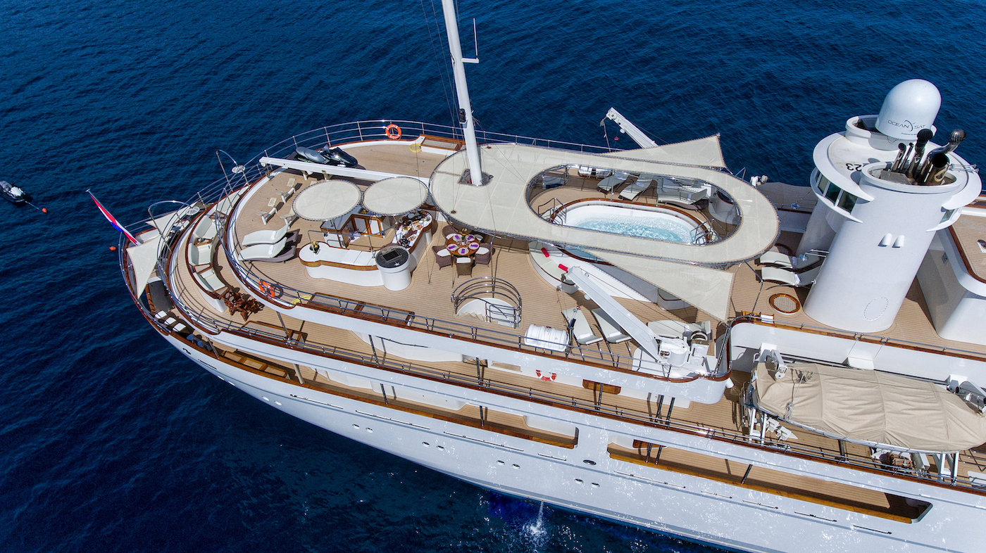 aerial view of aft deck.jpg