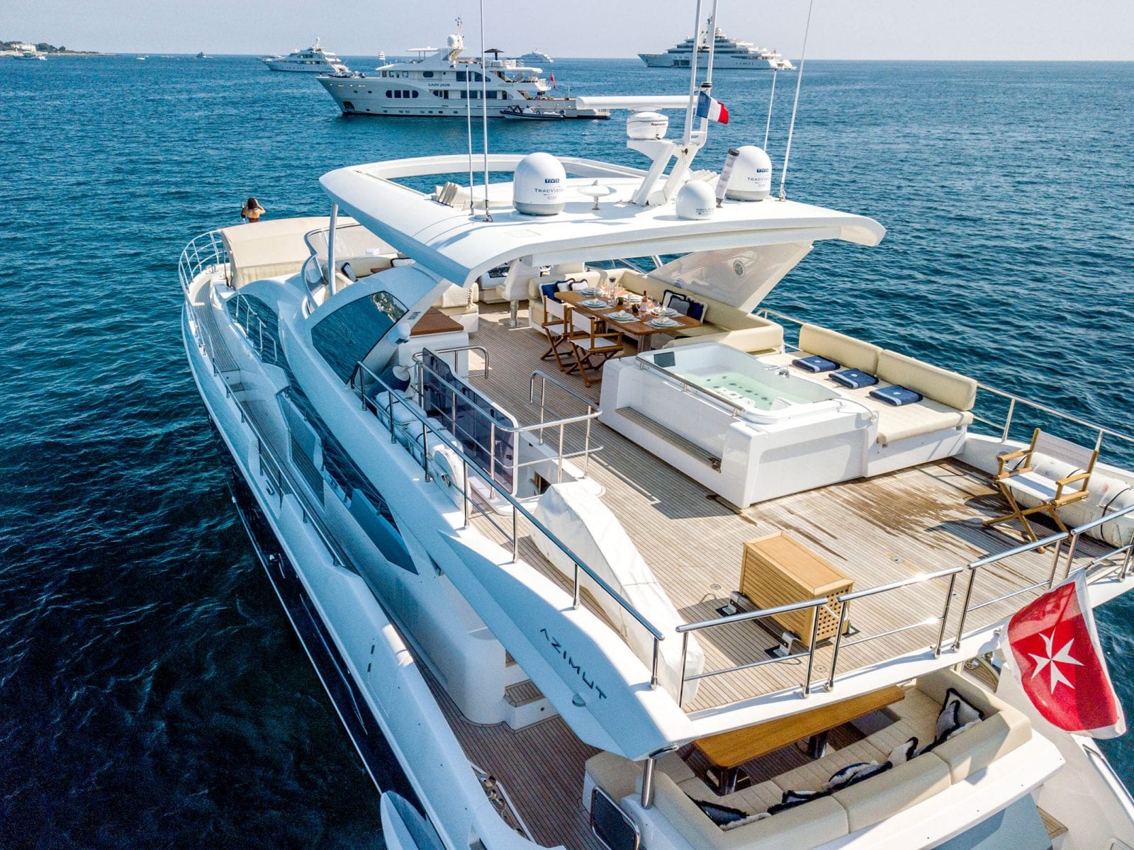 aerial view of sun deck.jpg