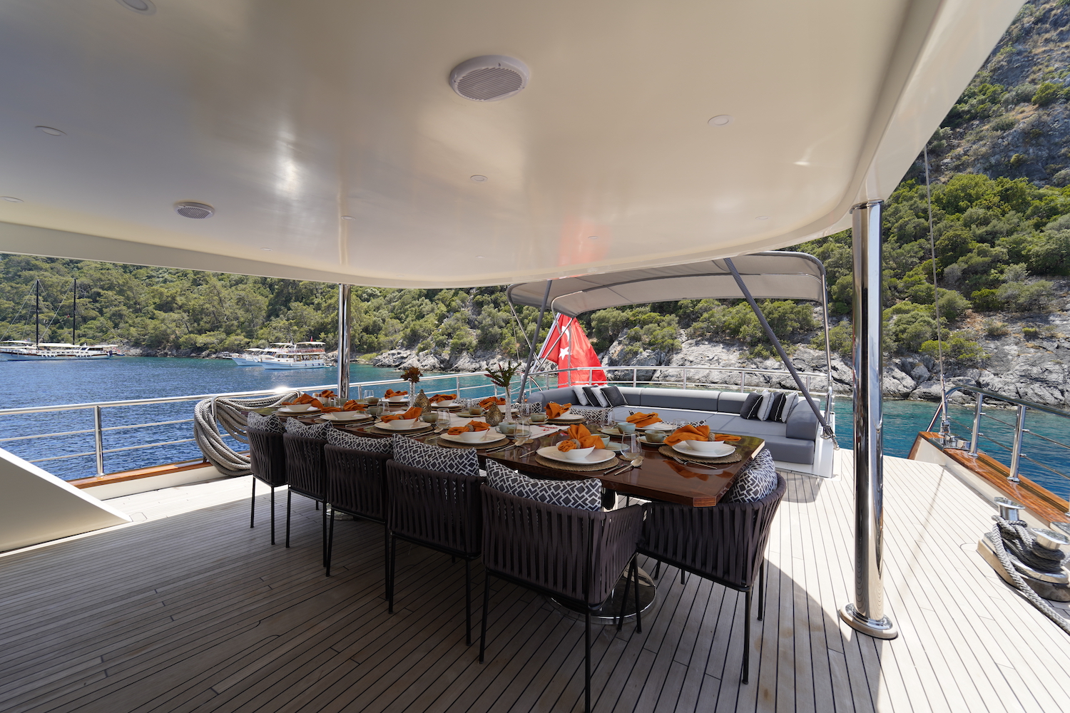 aft deck alfresco dining and seating area.jpg